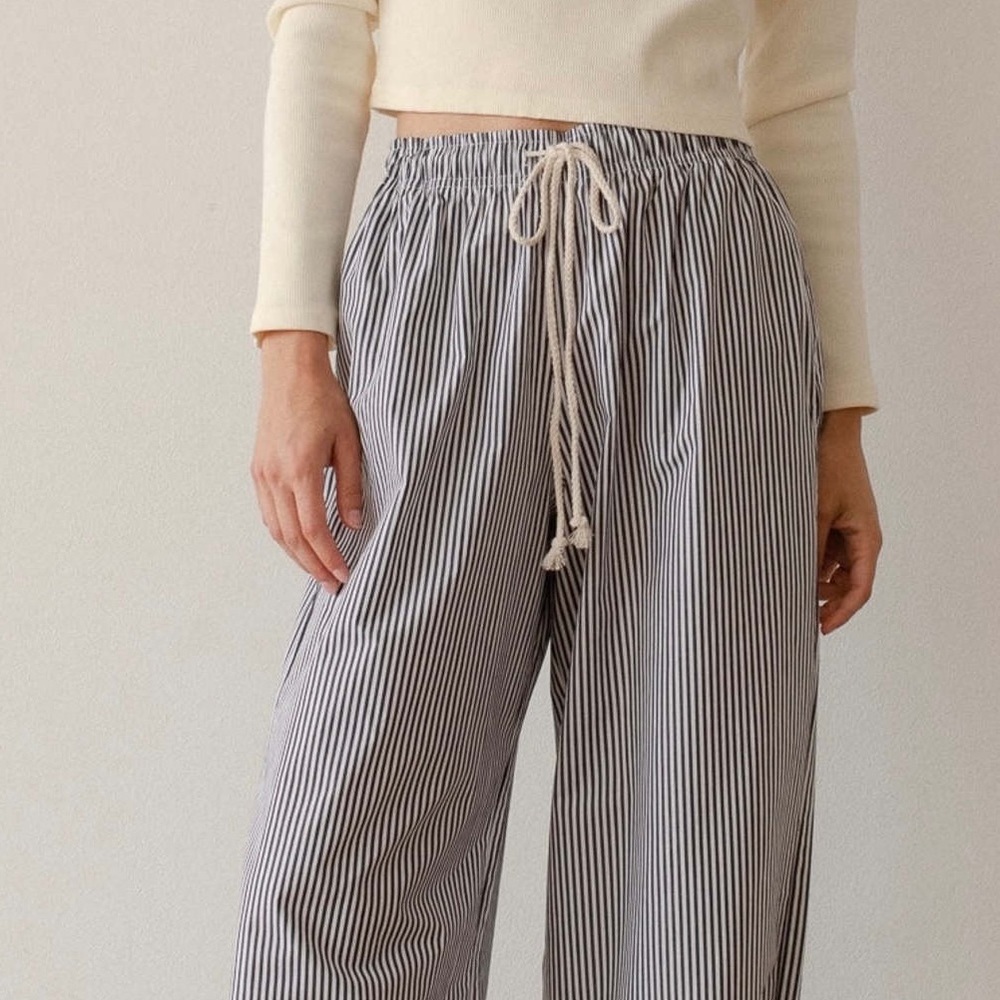 Donni. signature Pop Pant
